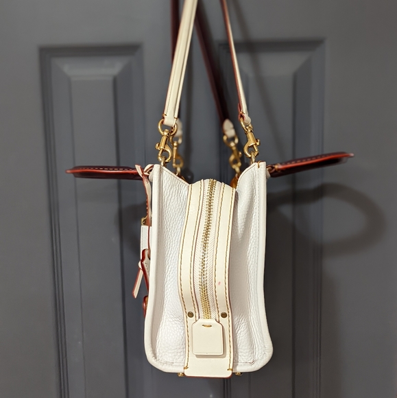 Coach Rogue 25 Chalk and Oxblood - Picture 11 of 16